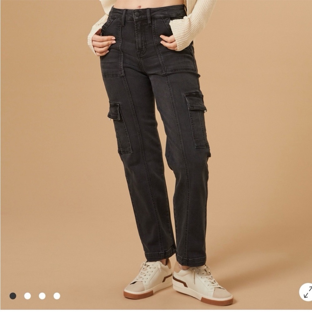 Altar'd State Iggy Black Cargo Jeans Straight Leg Size 27